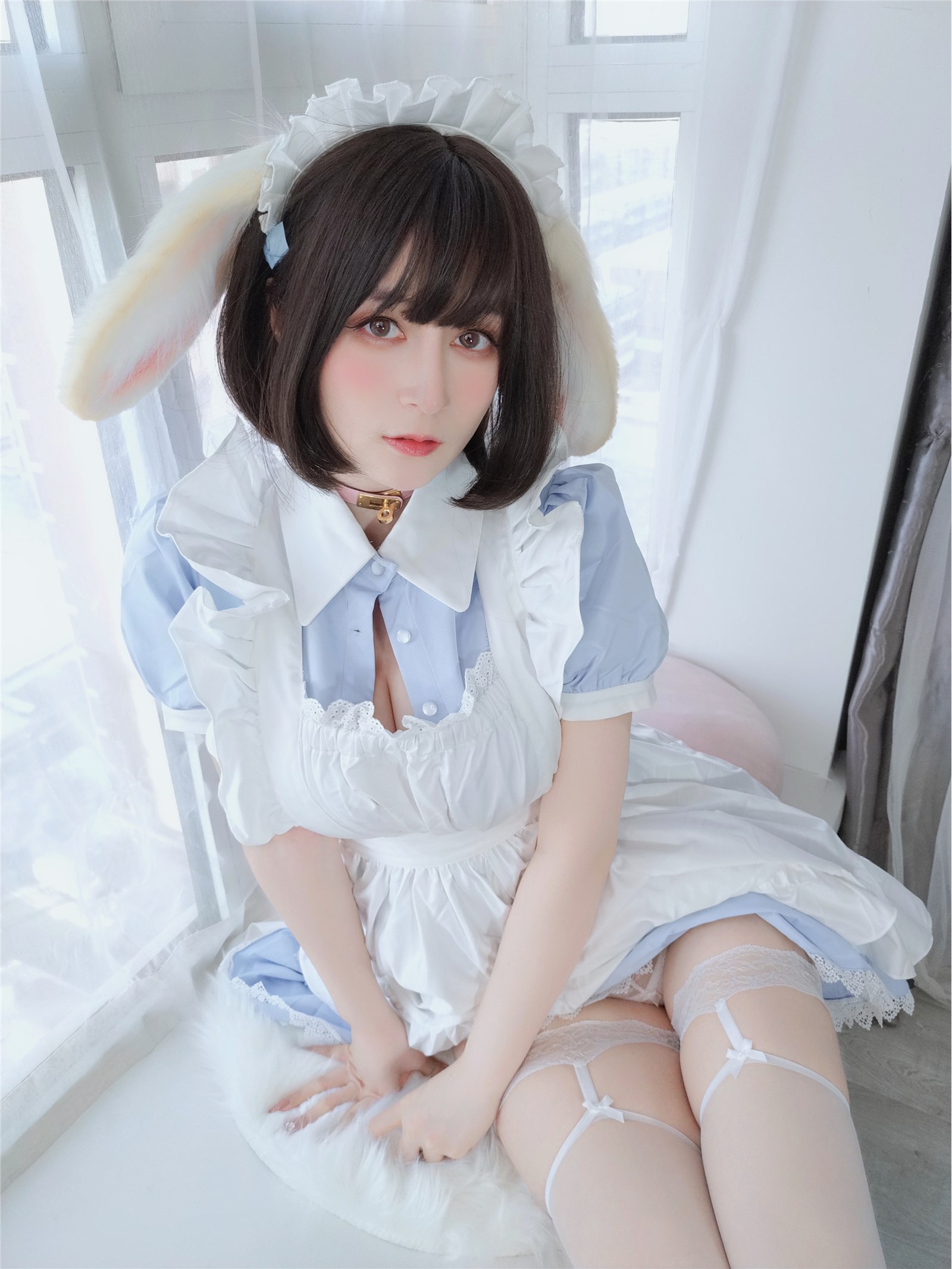 Miss Coser, Silver 81 NO.110, February 2022, 2022- February 24, 2022- The maid of the Giant Milk Rabbit(14)